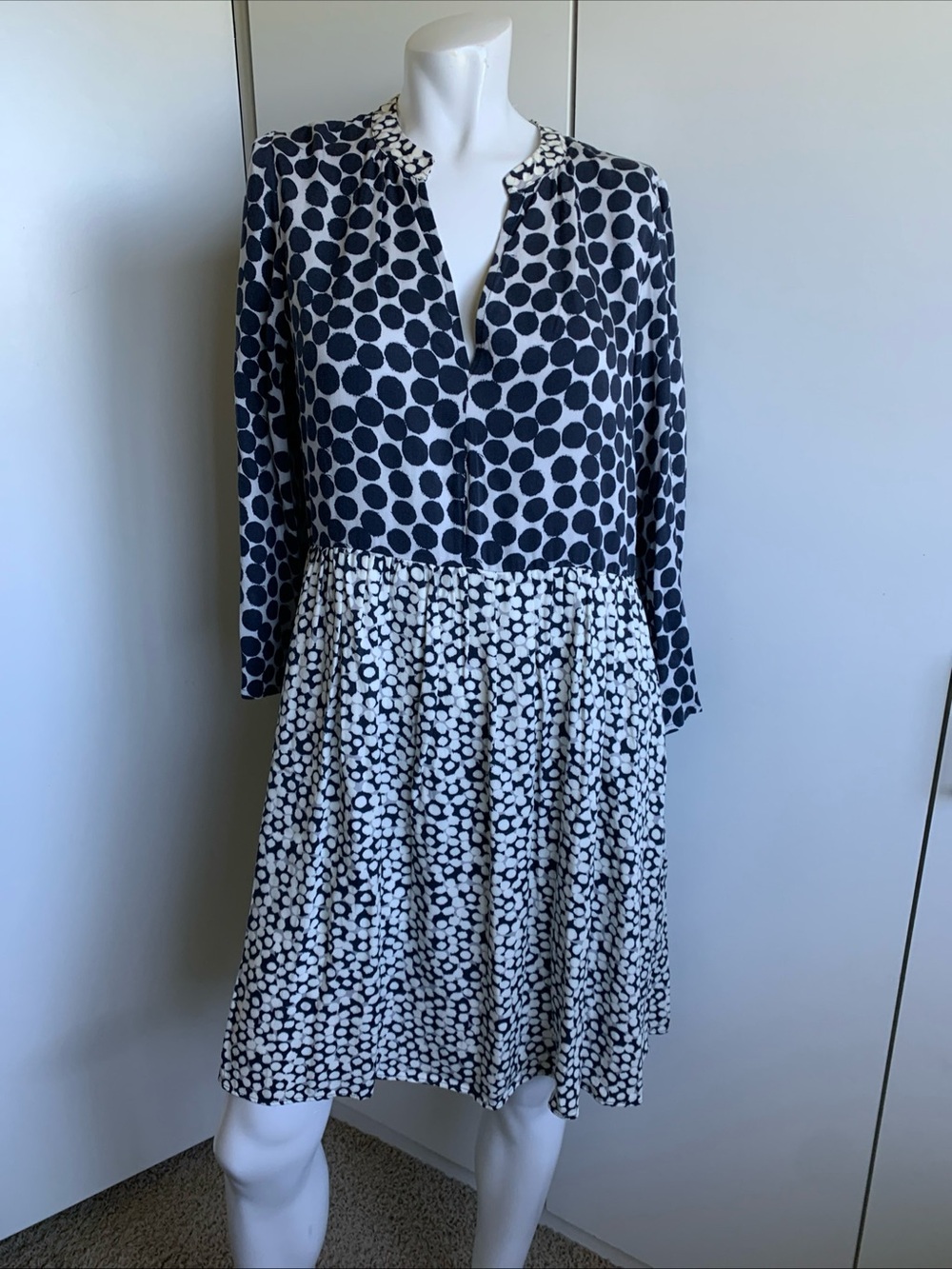 *NWT* Maeve by ANTHROPOLIGIE size medium blue polka dot knee length dress